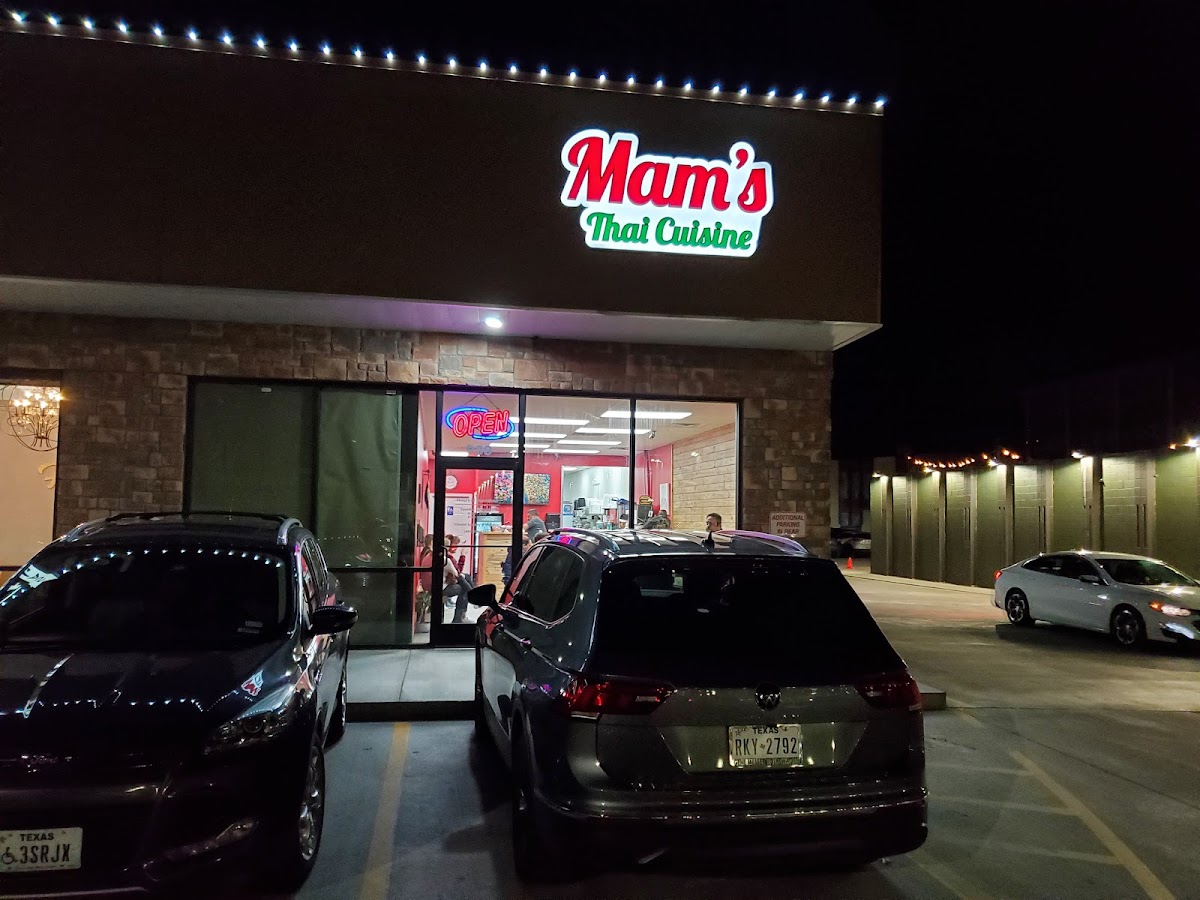 Mam’S Thai Cuisine